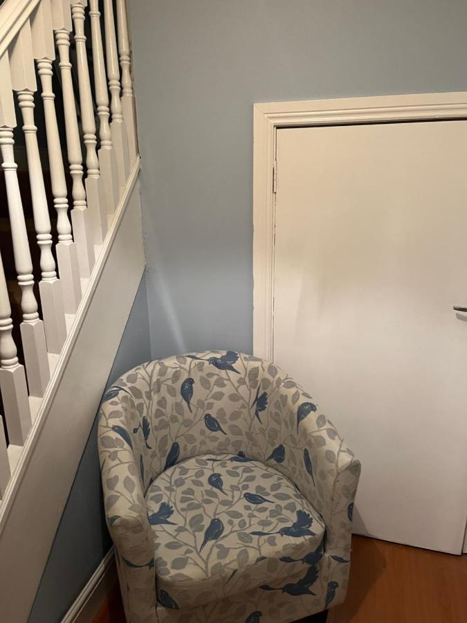 11 Parkmore Street, Ormeau Road, Belfast, Bt7 2Gt, 2 Bedroom House 외부 사진